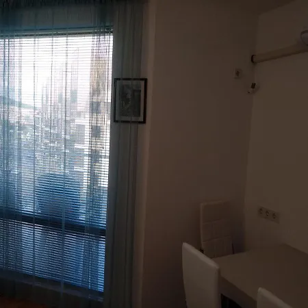 Sea View سفيتي فلاس